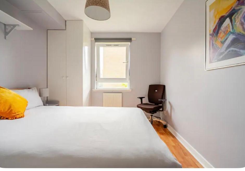 Modern Spacious Retreat Full Fibre Wi-Fi & Free Parking אדינבורו מראה חיצוני תמונה